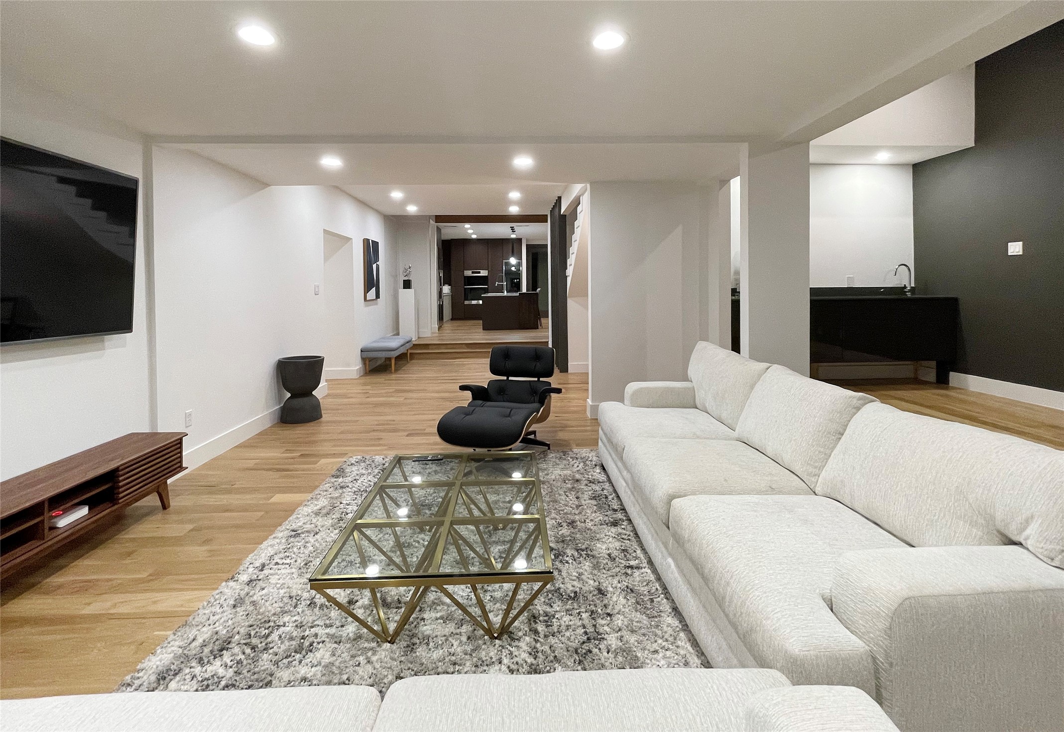 6802 Bert Lane Dallas TX 75240