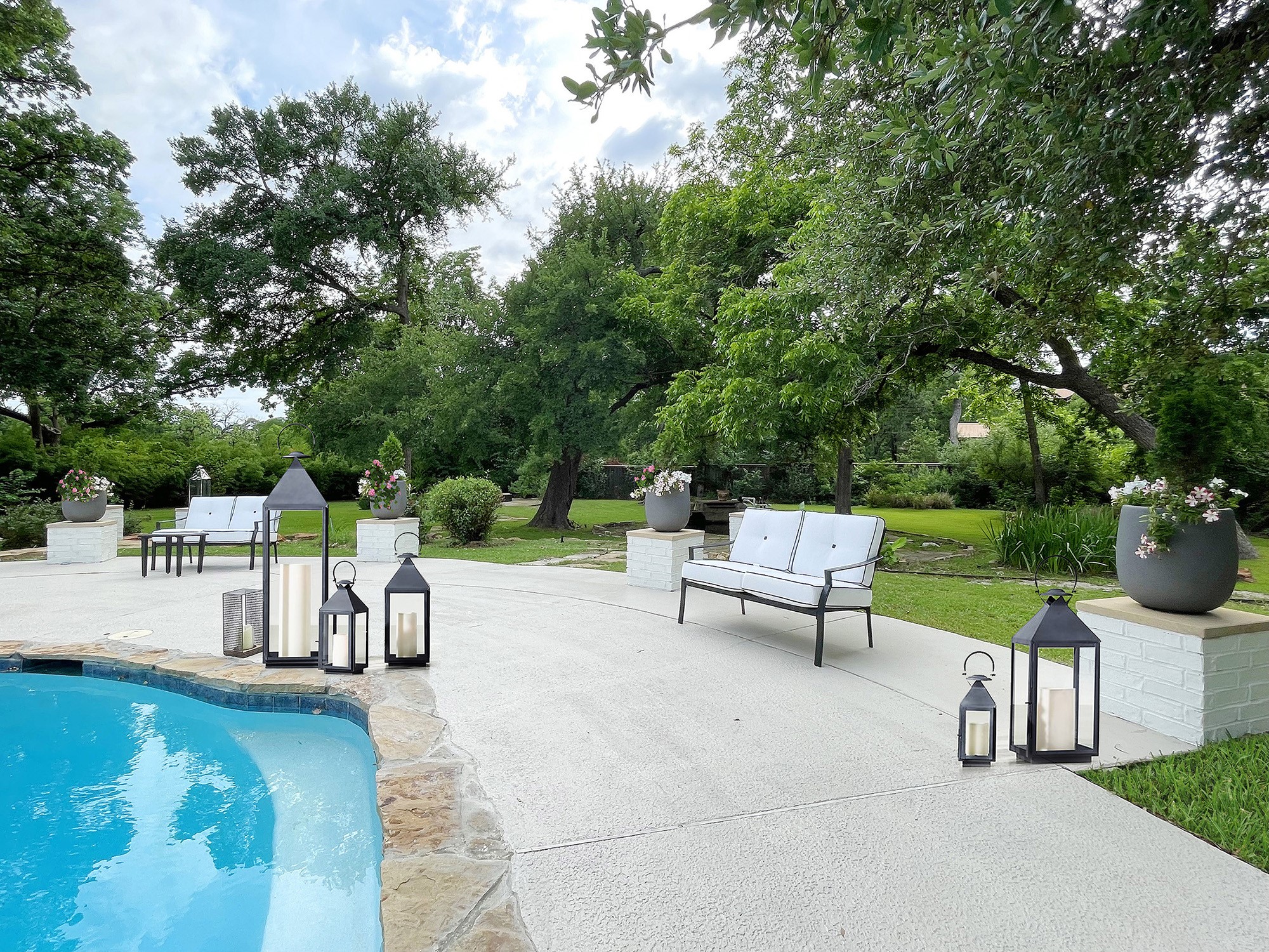 6802 Bert Lane Dallas TX 75240