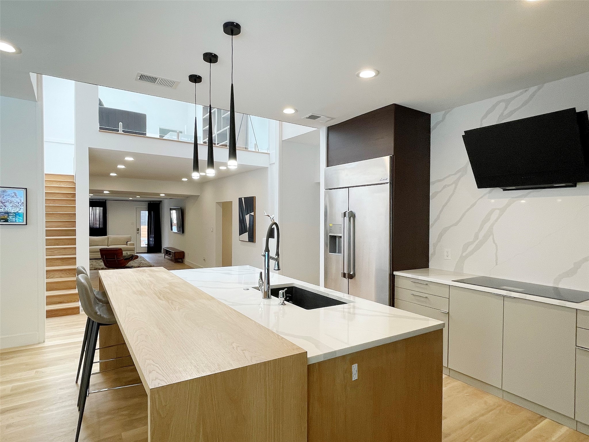 6802 Bert Lane Dallas TX 75240