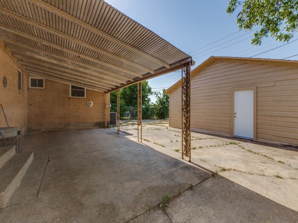 9104 Donnybrook Dallas TX 75217