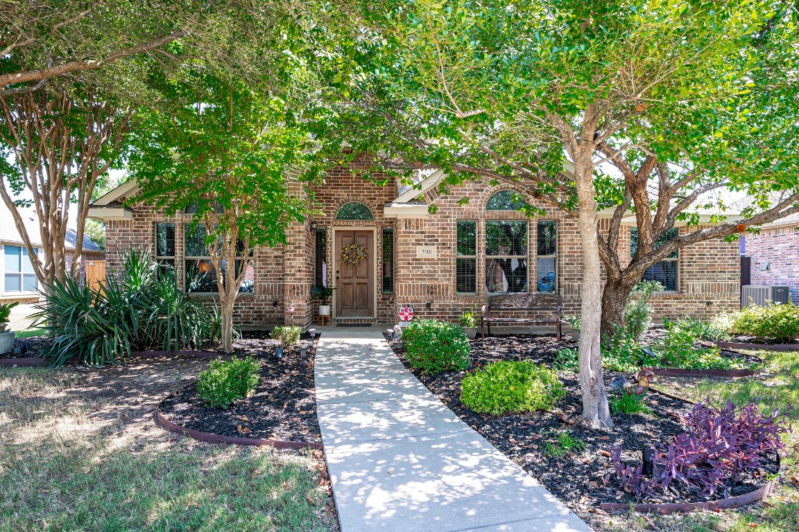 308 Wooded Creek Avenue Wylie TX 75098