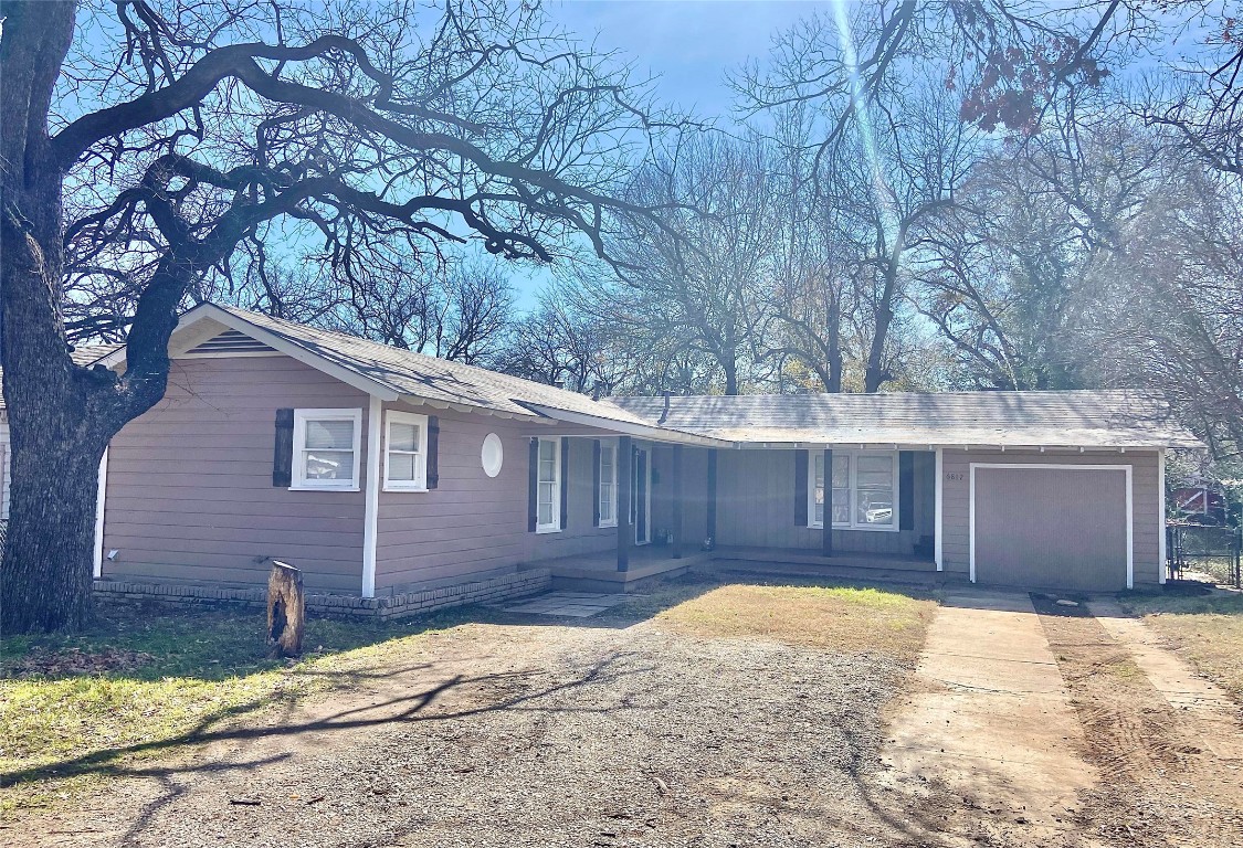 6812 Greenlee Street Fort Worth TX 76112