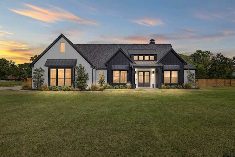 21197 N Gatlinburg Bullard TX 75757