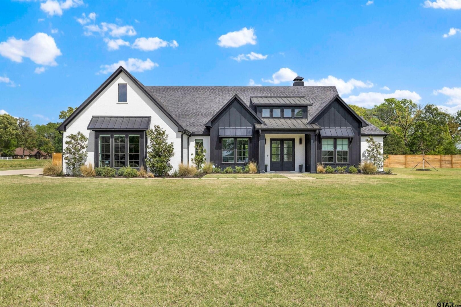 21197 N Gatlinburg Bullard TX 75757