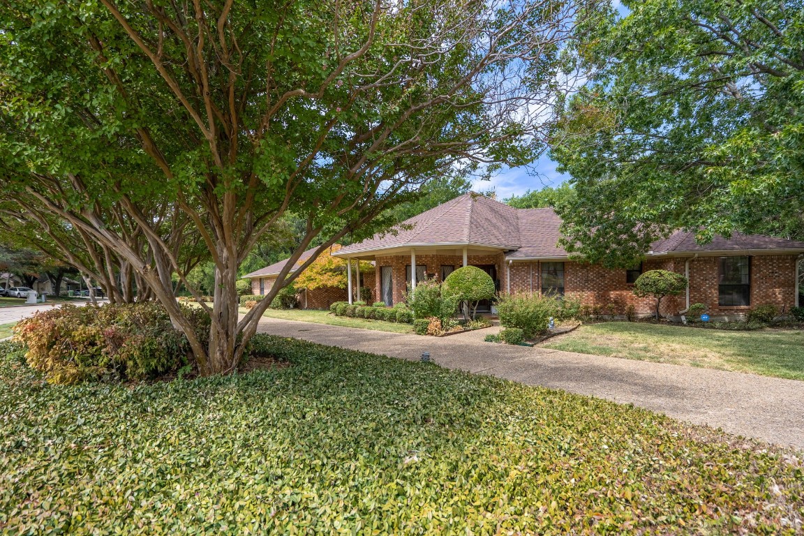 1308 Stonecreek Court Garland TX 75043