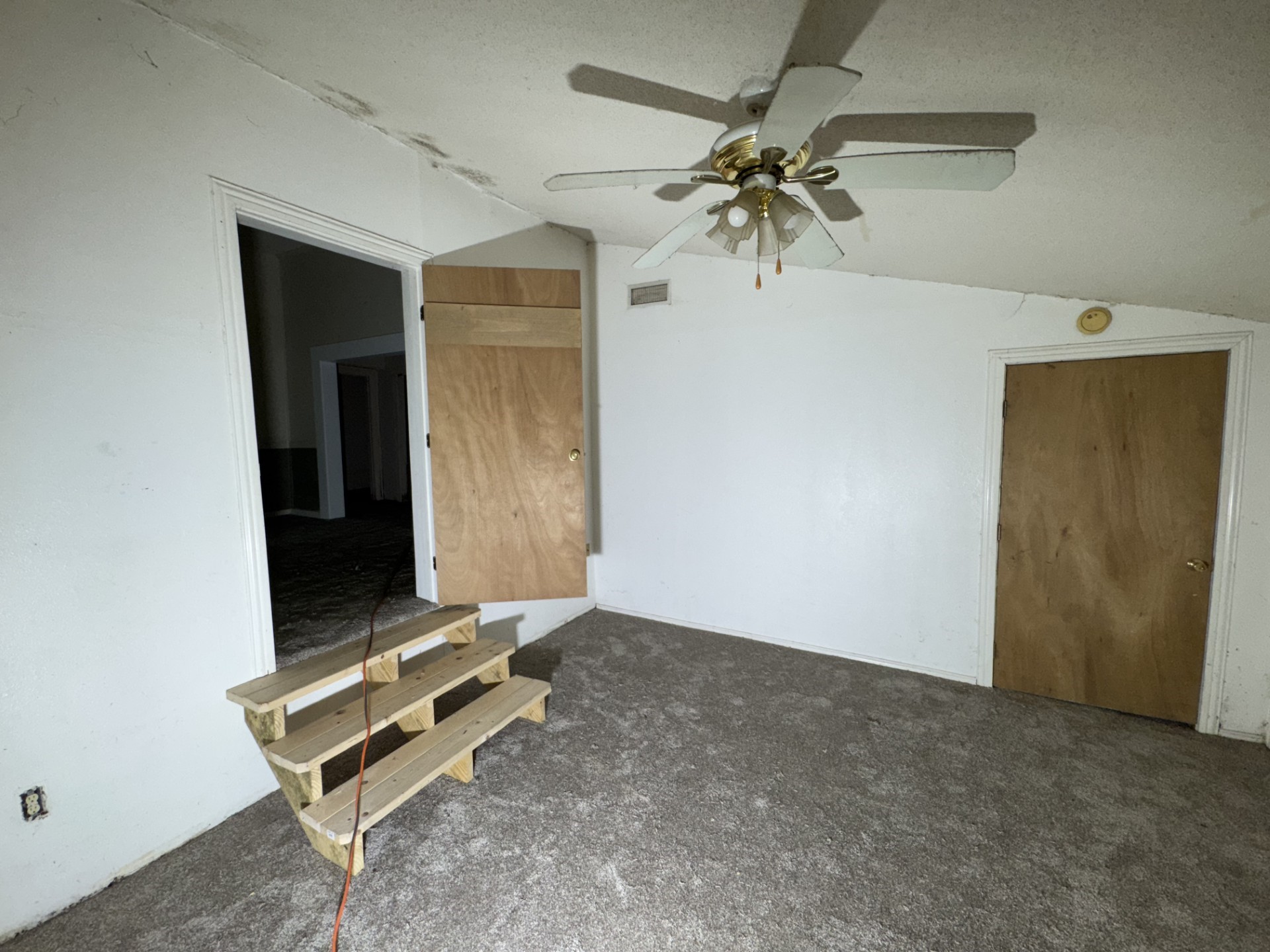 137 County Road 2362 Bagwell TX 75412
