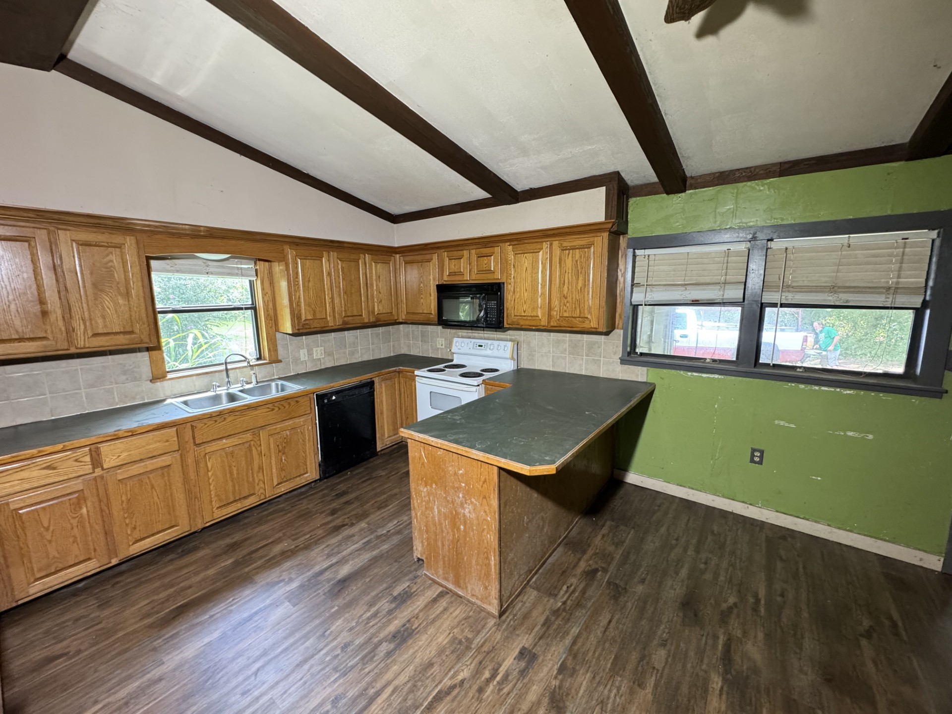 137 County Road 2362 Bagwell TX 75412