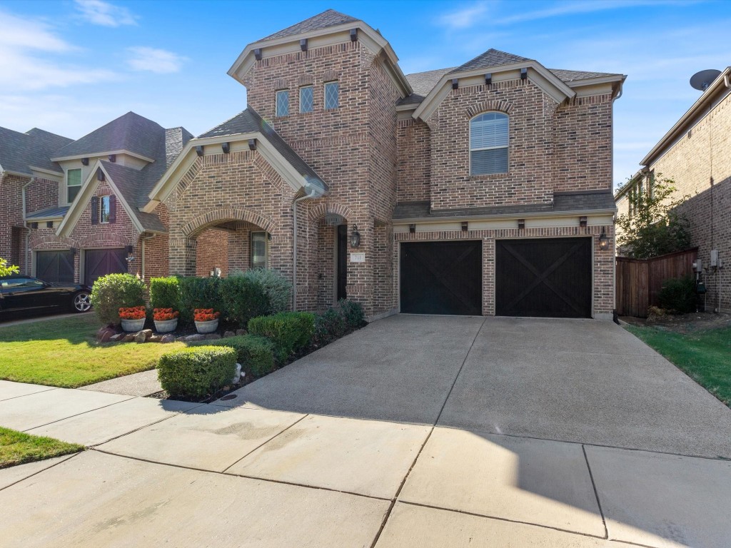 708 Auburn Court Savannah TX 76227