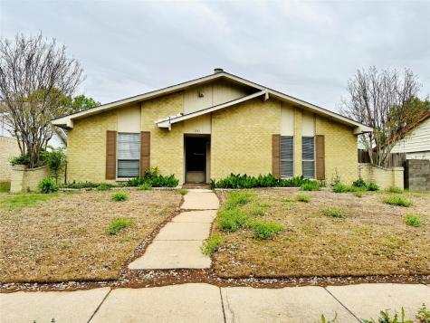 1841 Paxton Drive Carrollton TX 75007