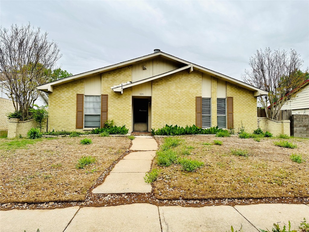 1841 Paxton Drive Carrollton TX 75007
