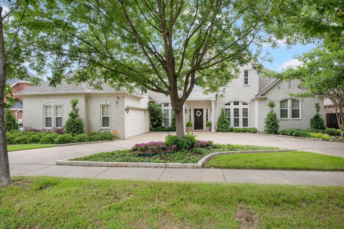 2801 Park Run Drive Arlington TX 76016