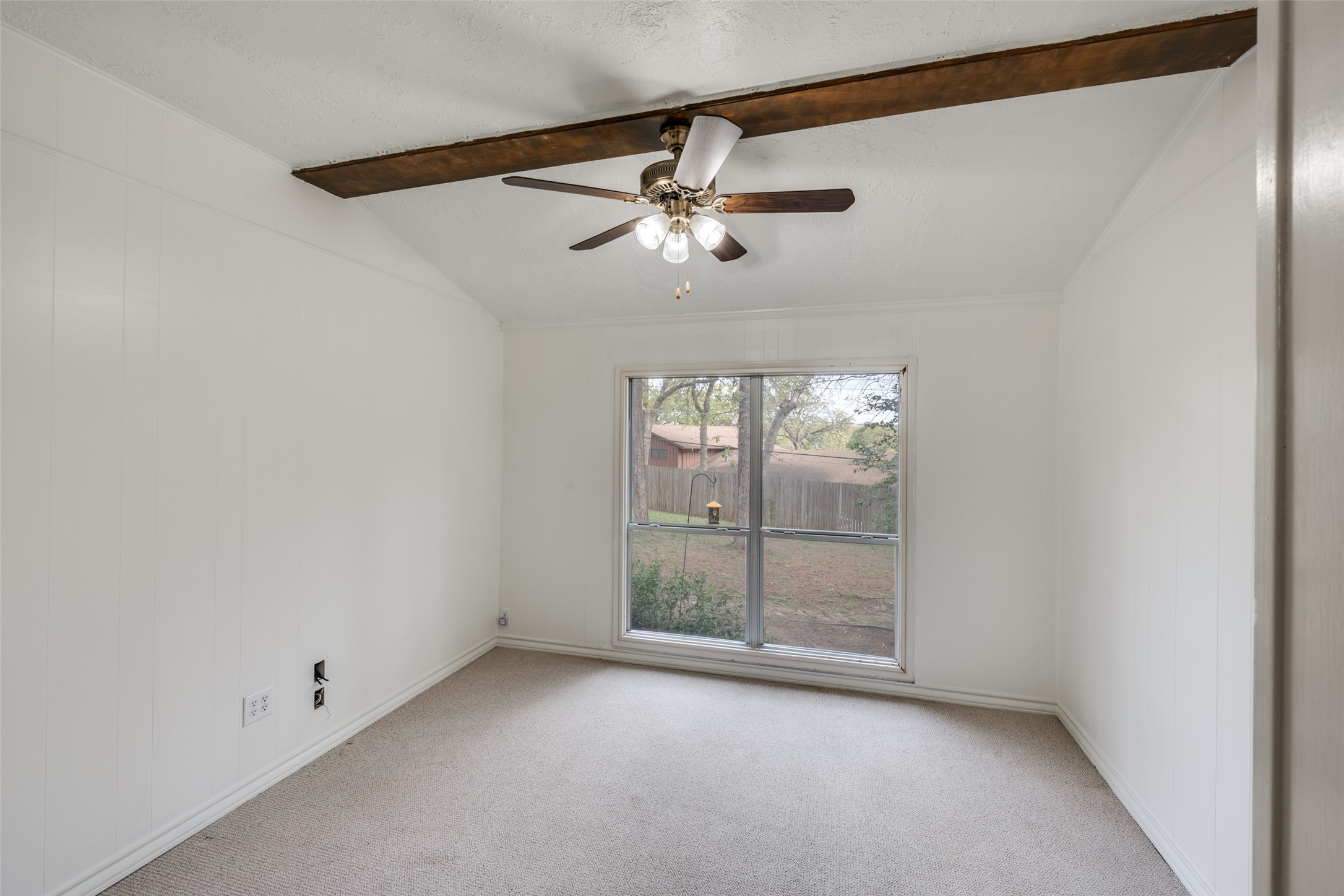 2705 Black Oak Lane Arlington TX 76012