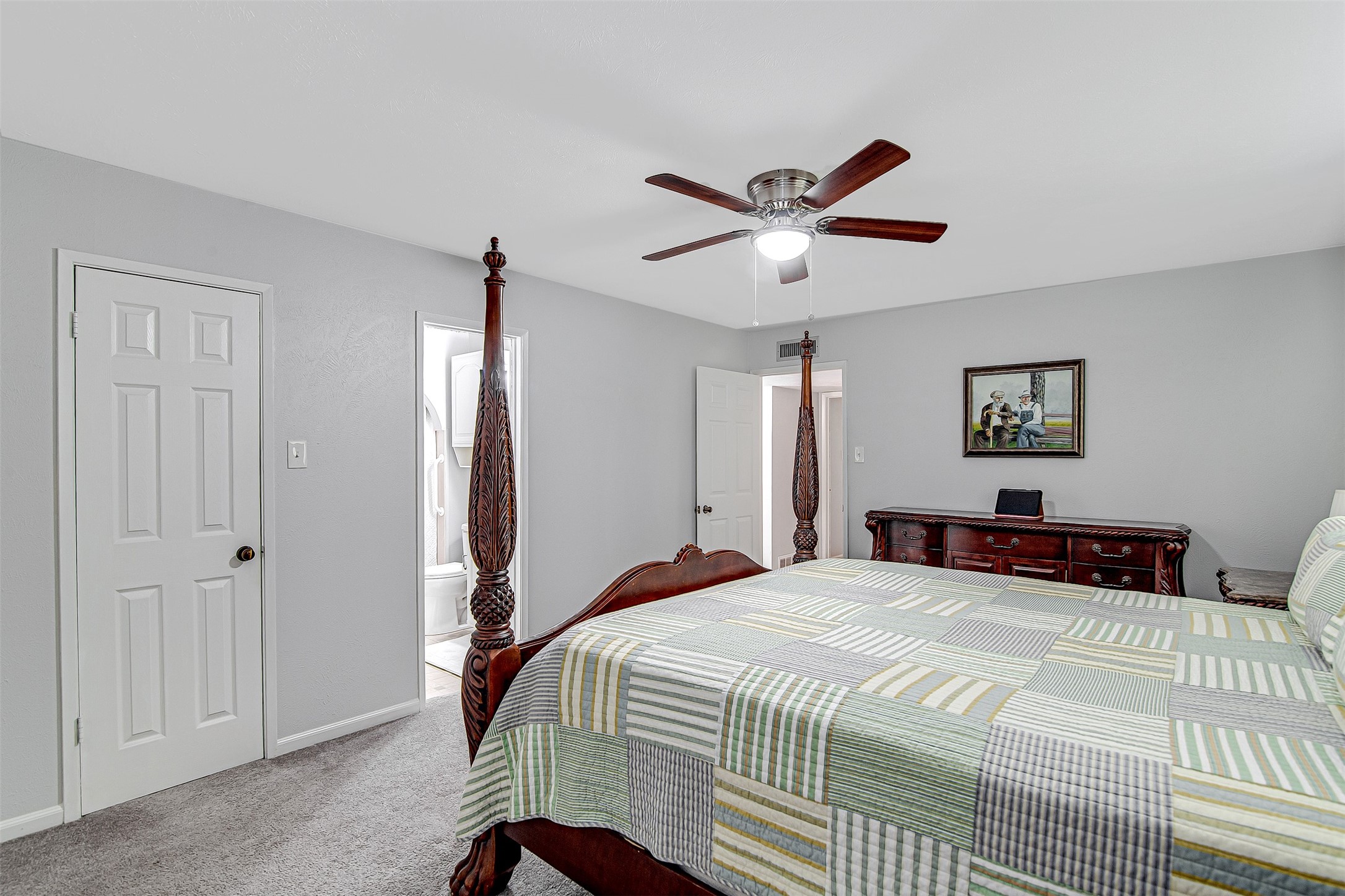2118 Butterfield Trail Grand Prairie TX 75052
