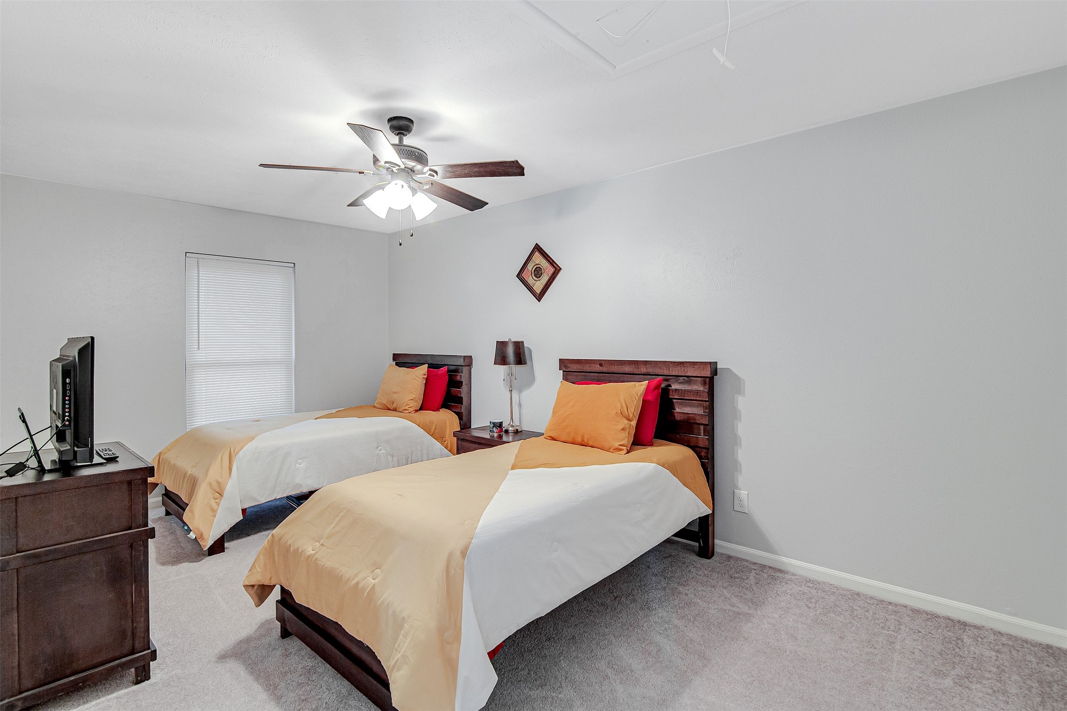 2118 Butterfield Trail Grand Prairie TX 75052