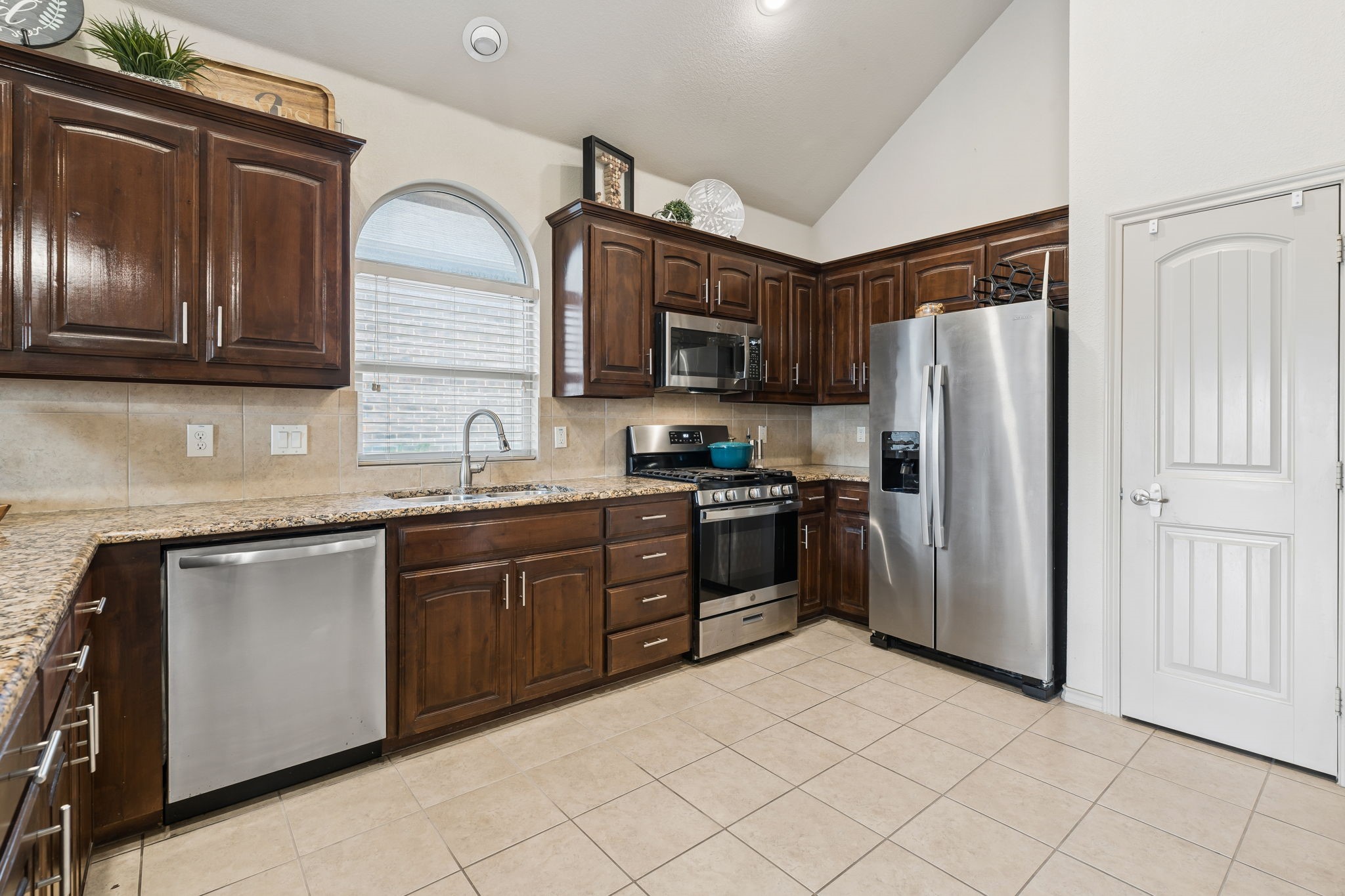 10220 Humboldt Bay Trail Fort Worth TX 76177