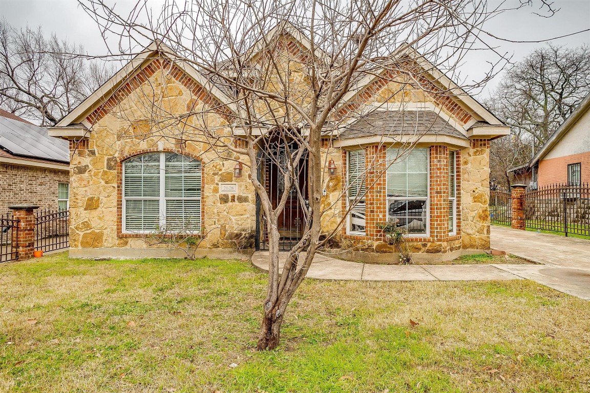 2628 Seevers Avenue Dallas TX 75216