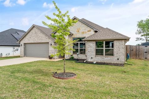 112 Amanda Avenue Bullard TX 75757