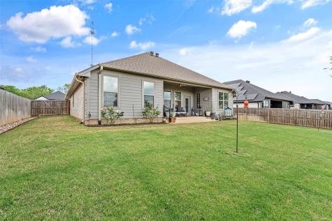 112 Amanda Avenue Bullard TX 75757