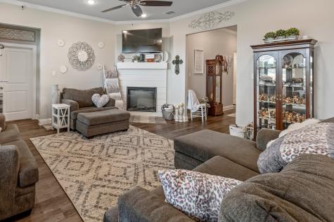 112 Amanda Avenue Bullard TX 75757