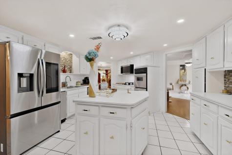 504 Cholla Court Fort Worth TX 76112