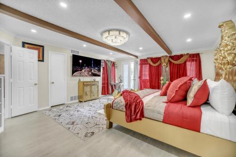 504 Cholla Court Fort Worth TX 76112