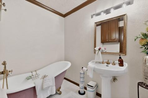 504 Cholla Court Fort Worth TX 76112