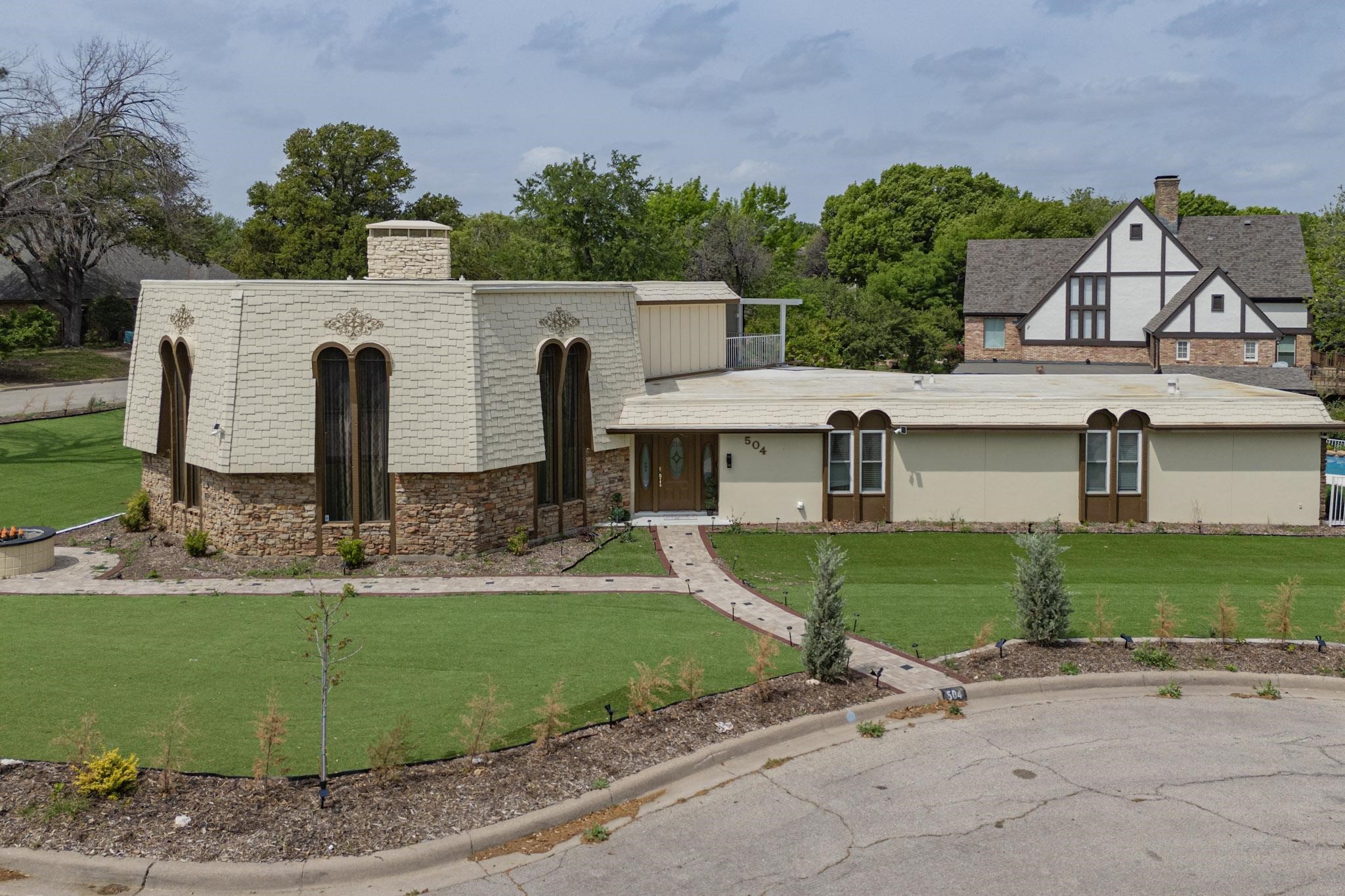 504 Cholla Court Fort Worth TX 76112