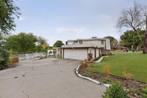 504 Cholla Court Fort Worth TX 76112