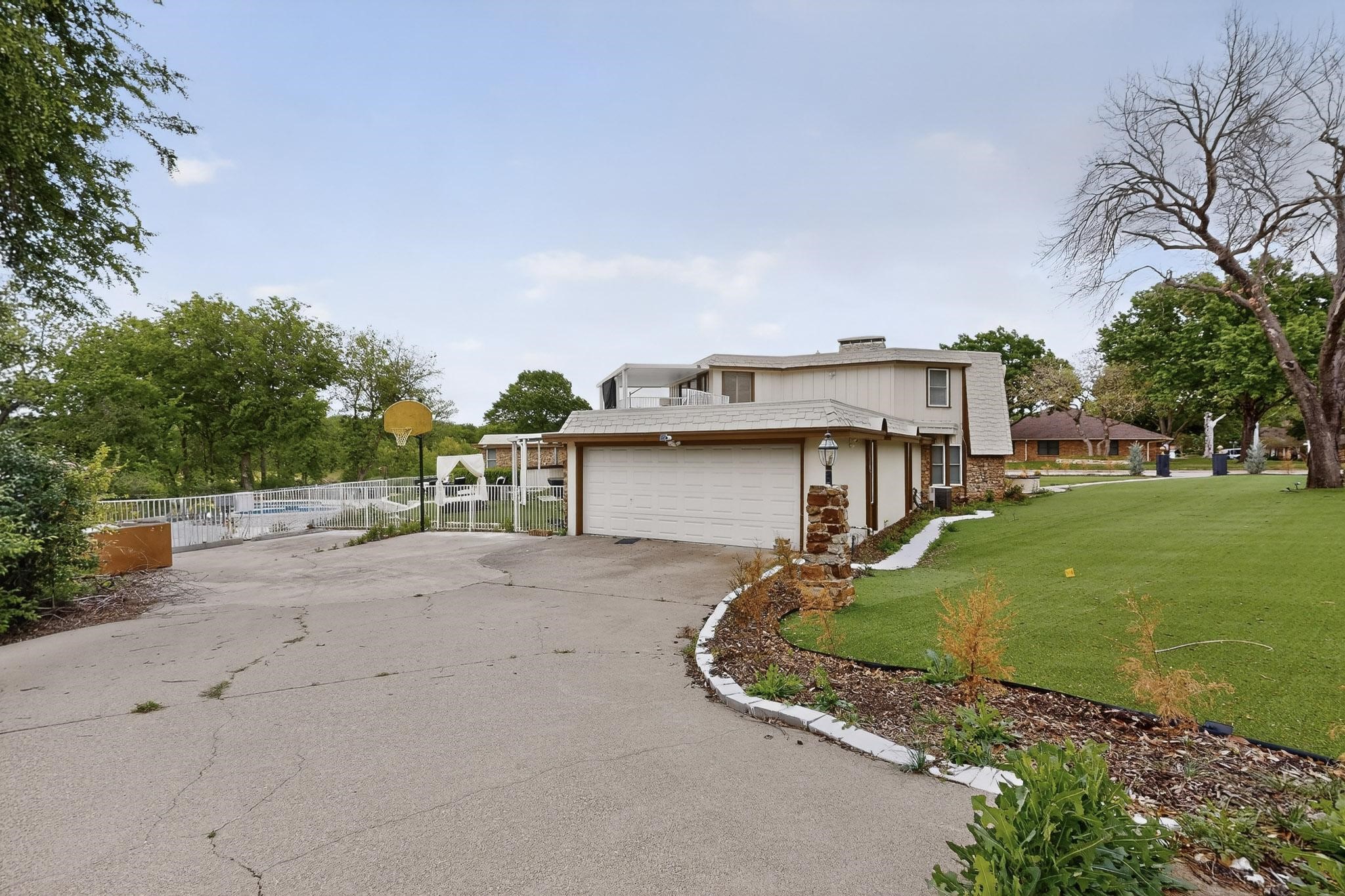 504 Cholla Court Fort Worth TX 76112