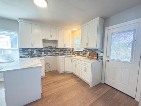 2431 Marfa Avenue Dallas TX 75216