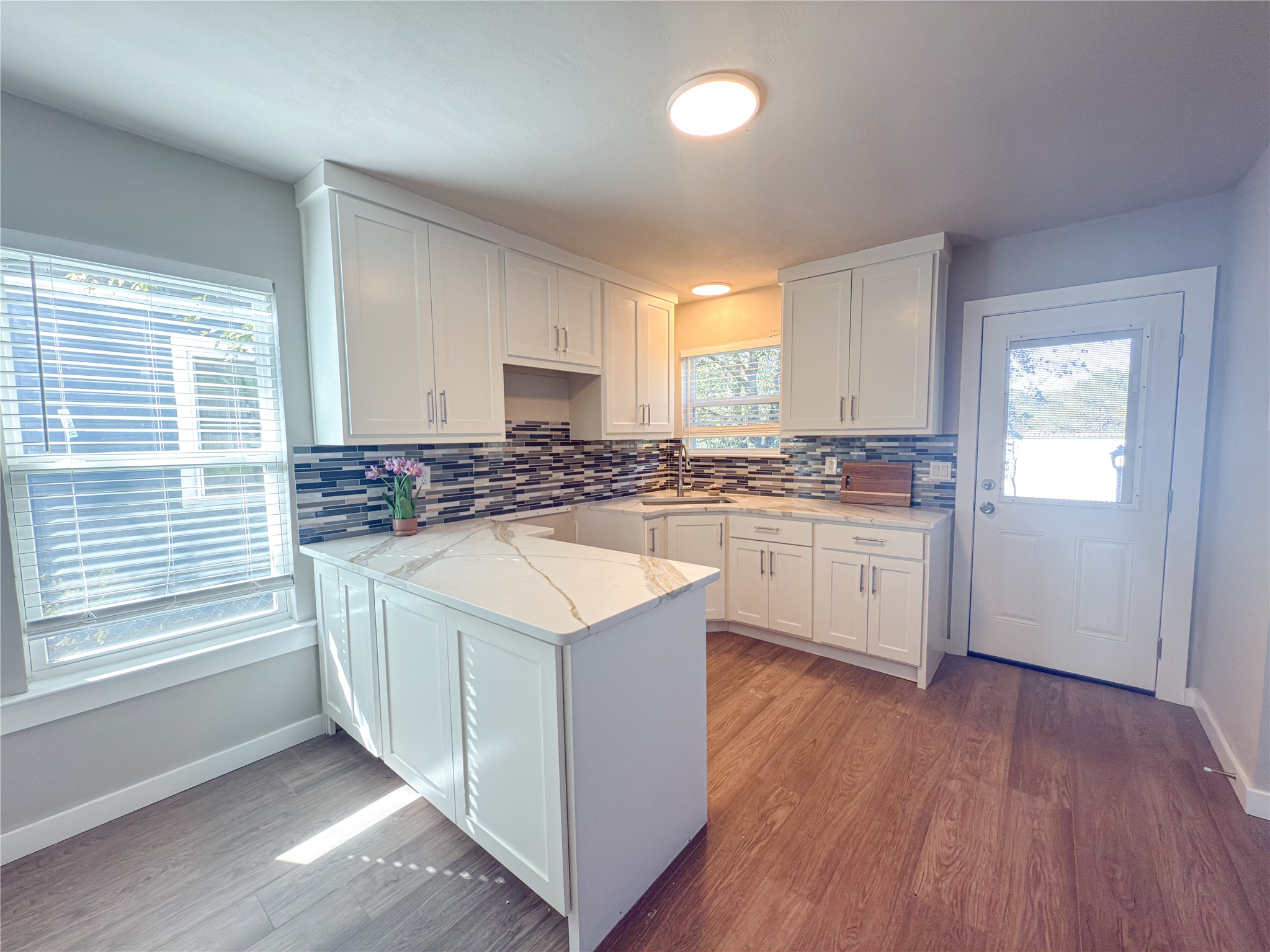 2431 Marfa Avenue Dallas TX 75216