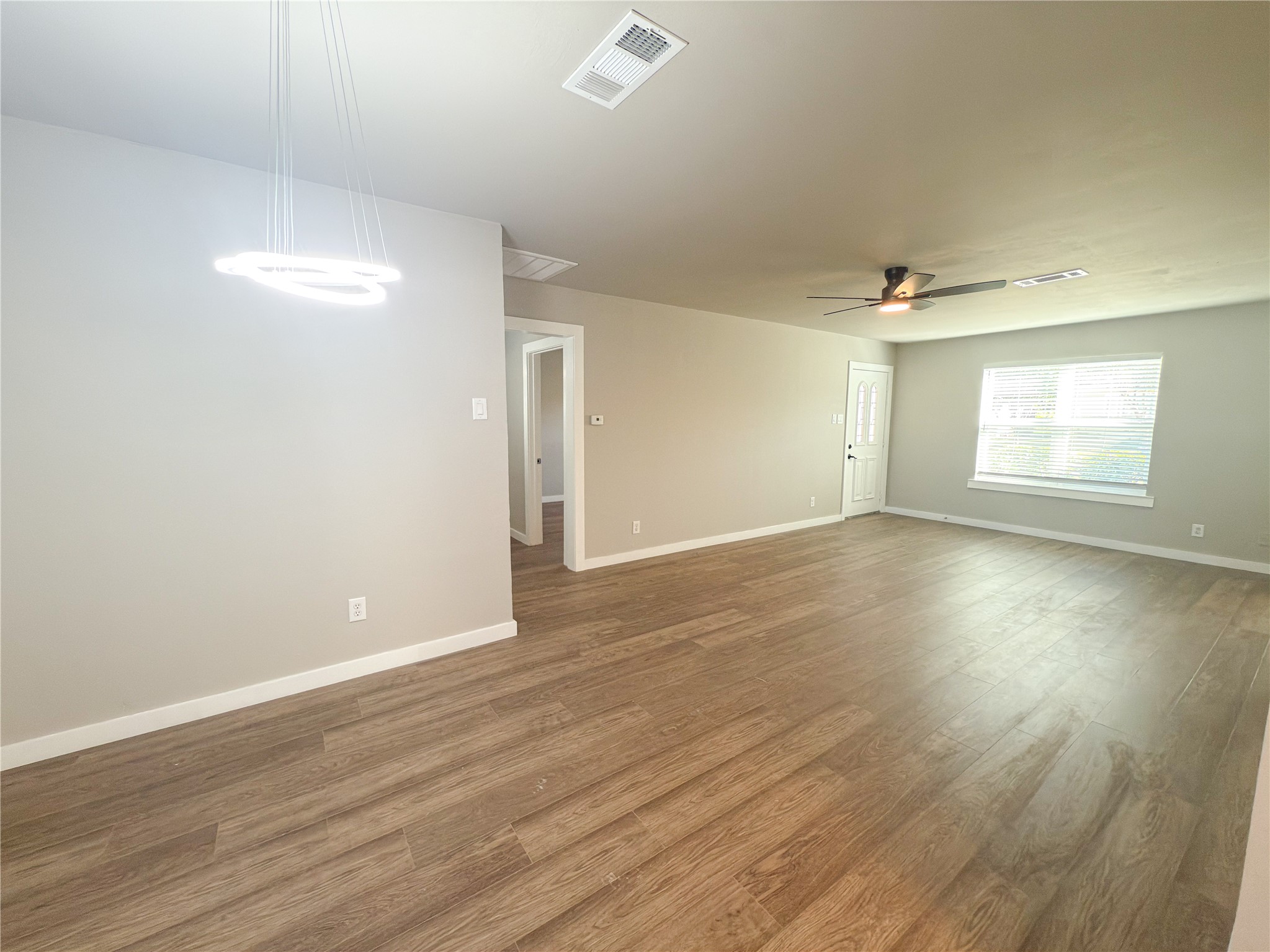 2431 Marfa Avenue Dallas TX 75216