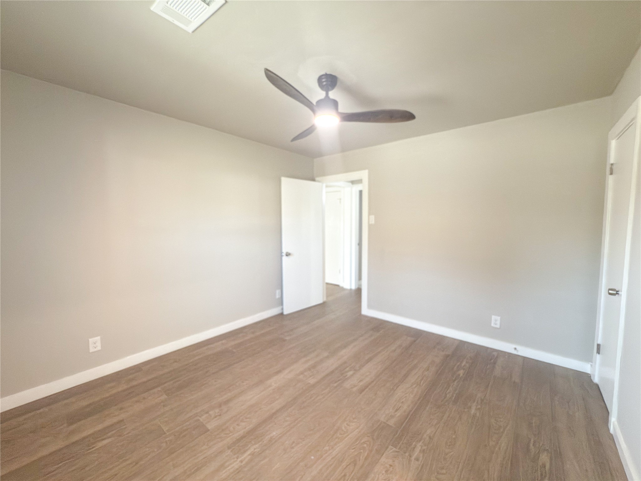 2431 Marfa Avenue Dallas TX 75216