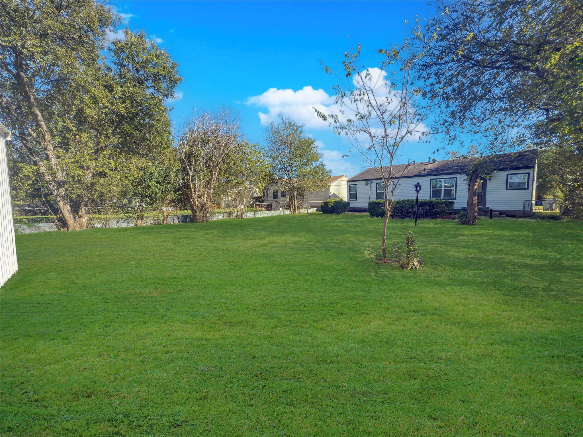 2431 Marfa Avenue Dallas TX 75216