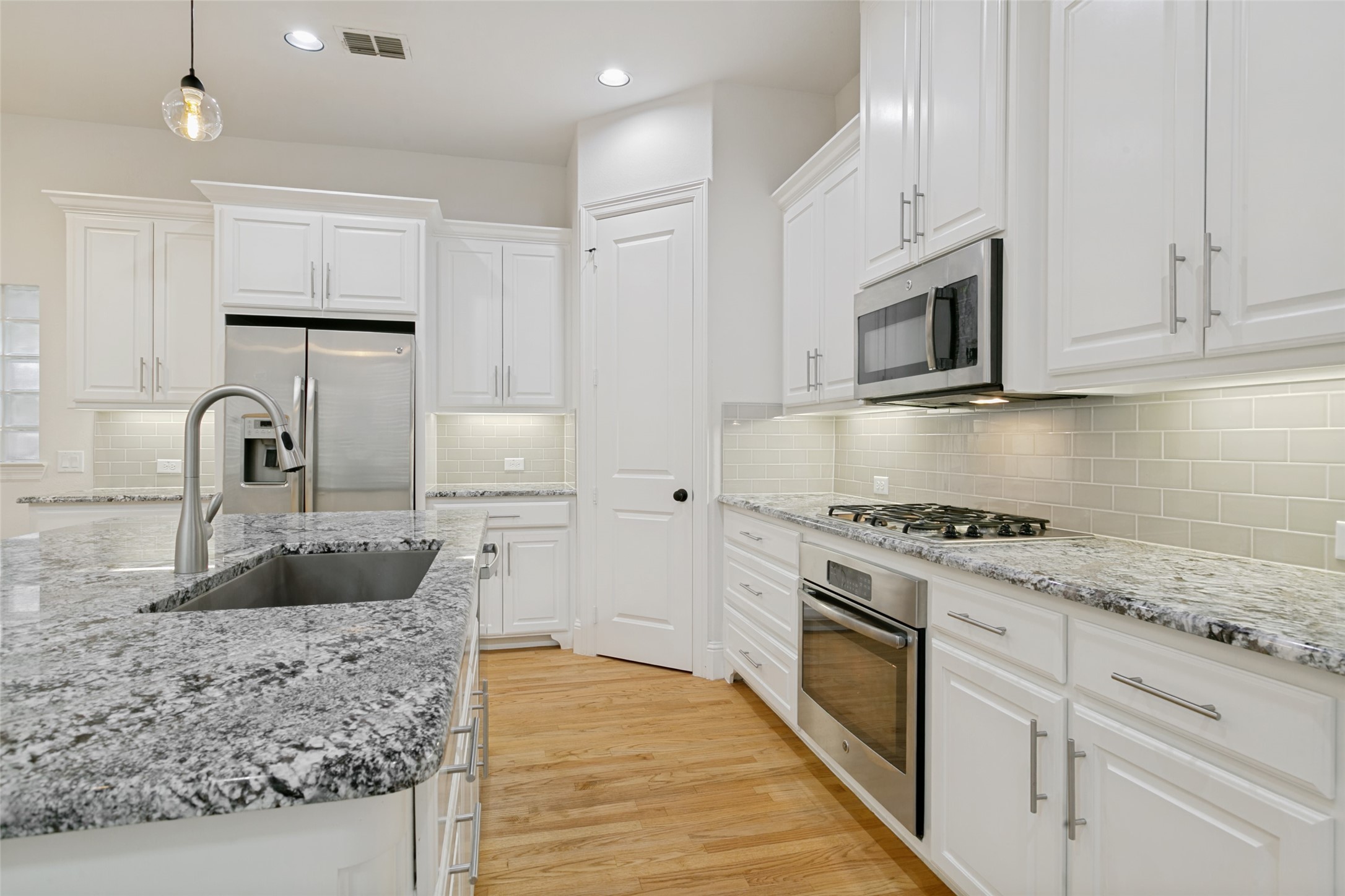 412 Loma Alta Drive Flower Mound TX 75022