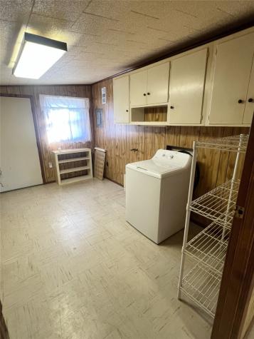 310 Hughes Street Quanah TX 79252