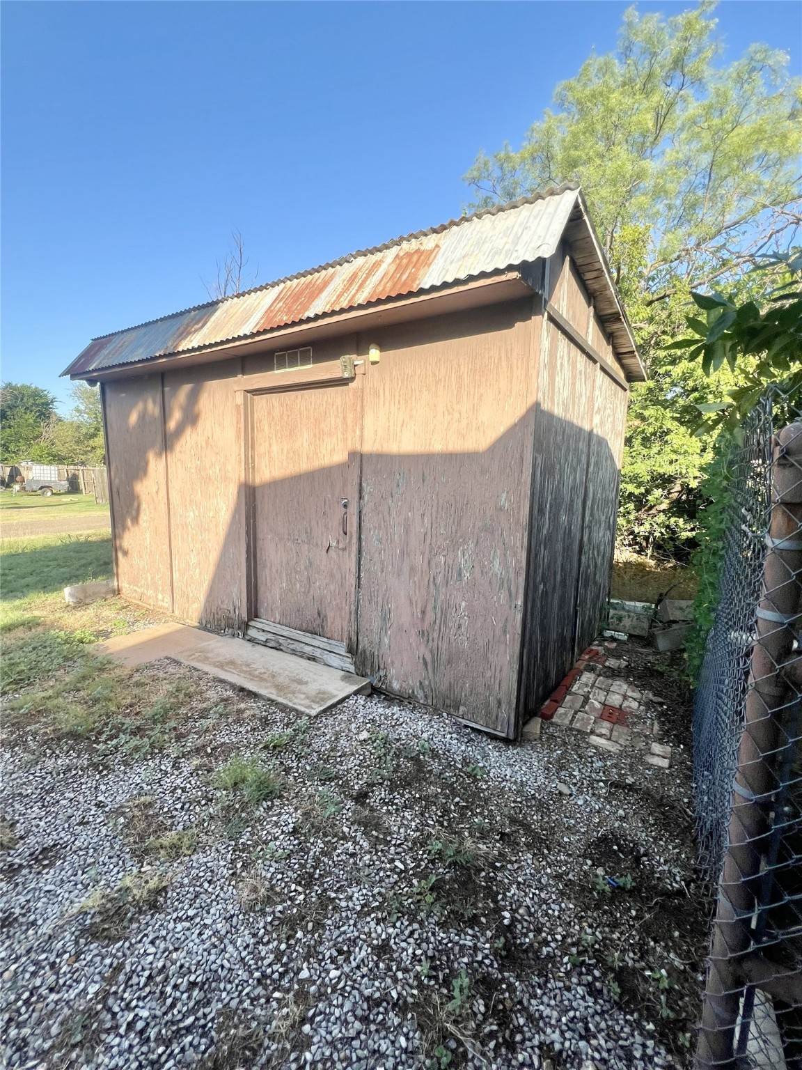 310 Hughes Street Quanah TX 79252