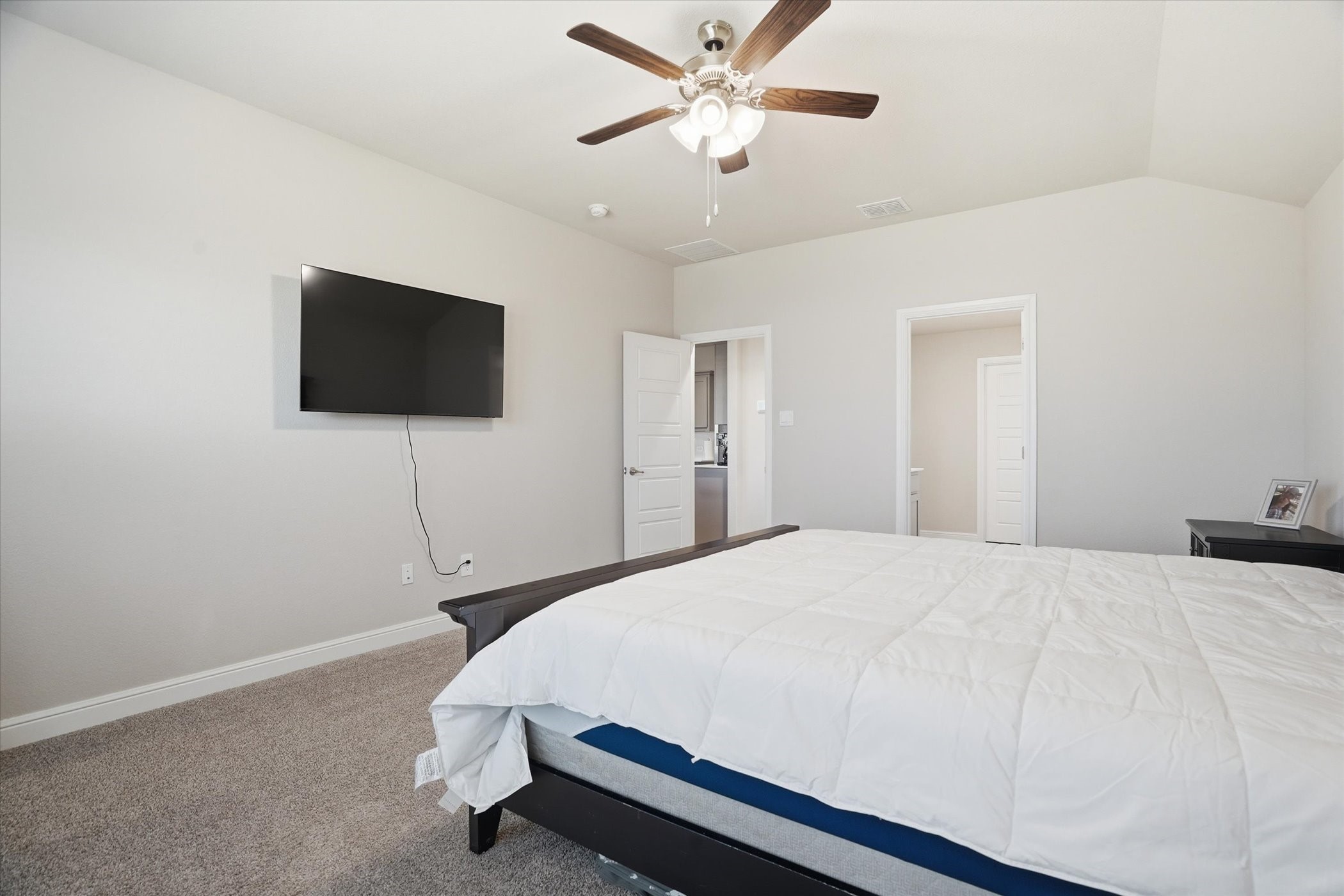 4028 Cornerstone Circle Granbury TX 76048