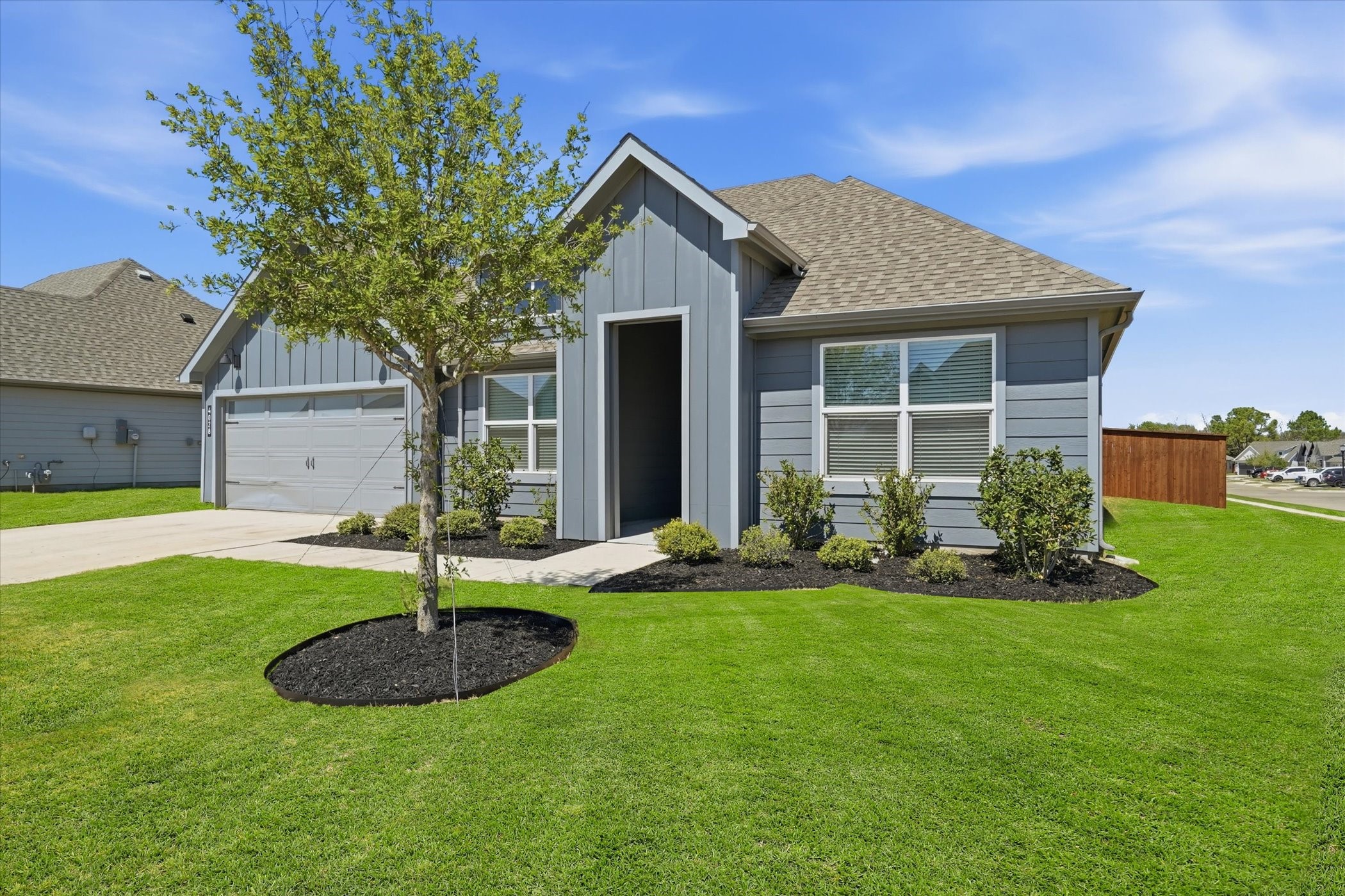 4028 Cornerstone Circle Granbury TX 76048