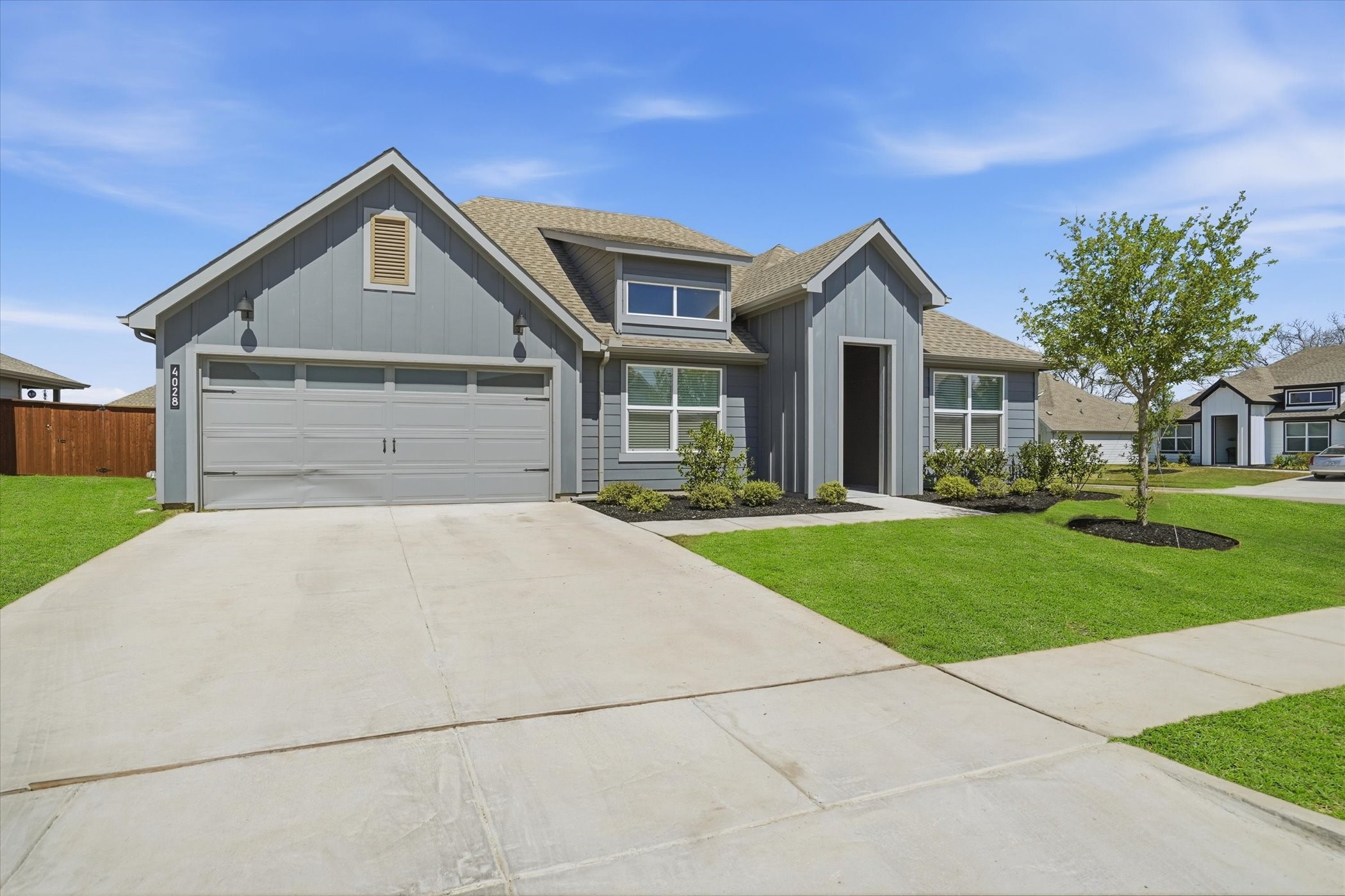 4028 Cornerstone Circle Granbury TX 76048