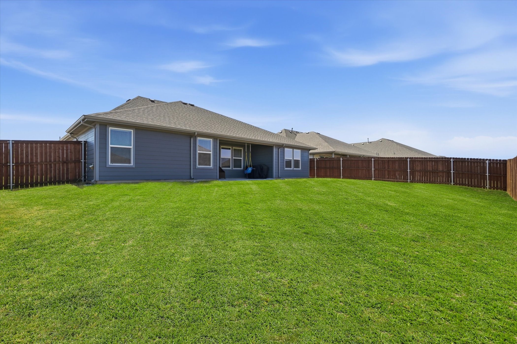 4028 Cornerstone Circle Granbury TX 76048
