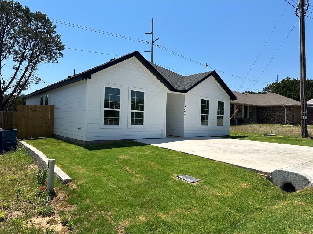 5404 Van Horn Drive Granbury TX 76048