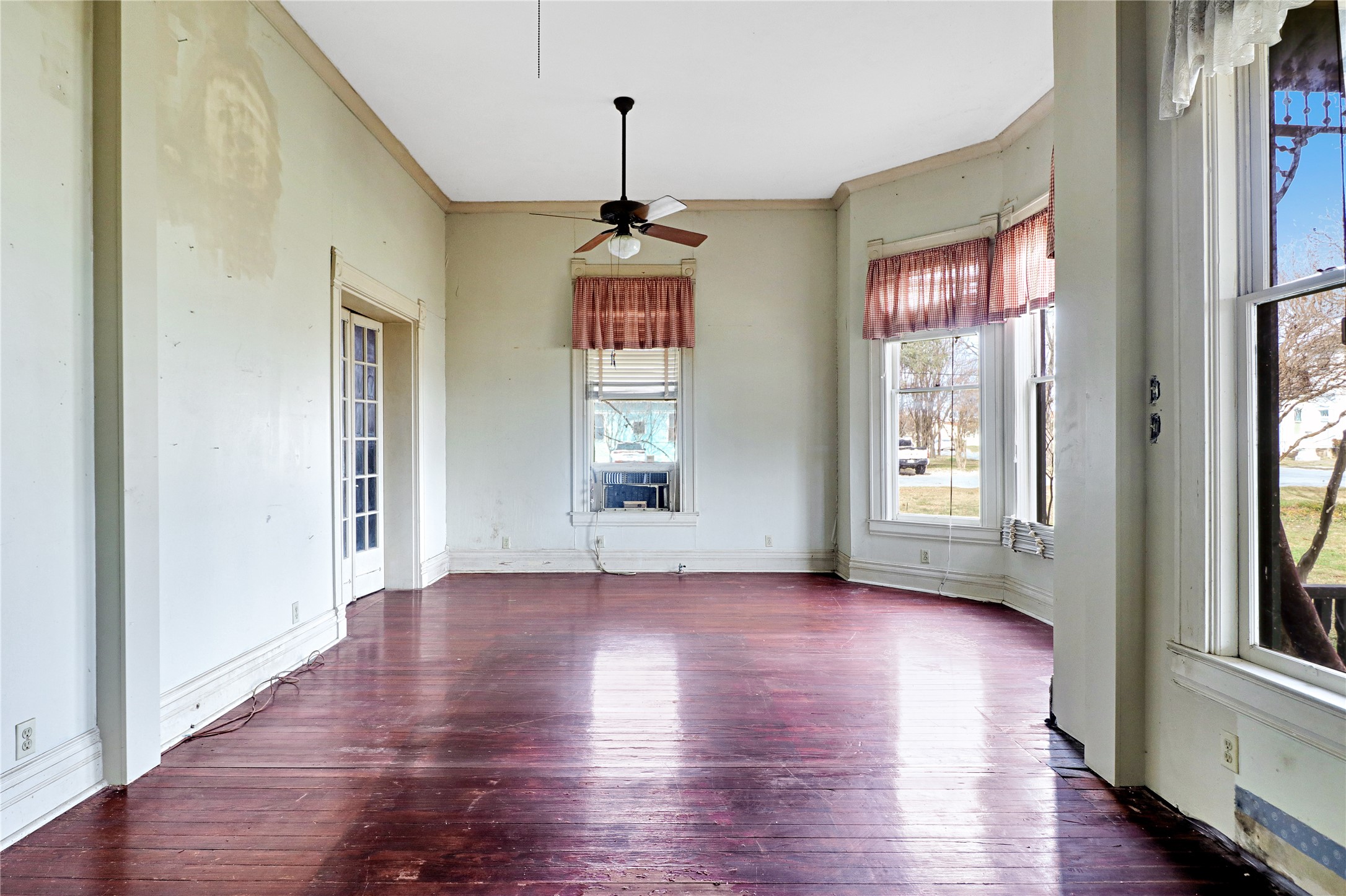 200 S Colorado Street Whitney TX 76692