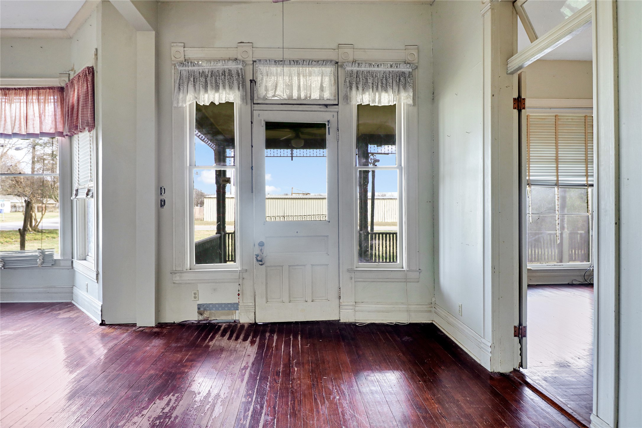 200 S Colorado Street Whitney TX 76692