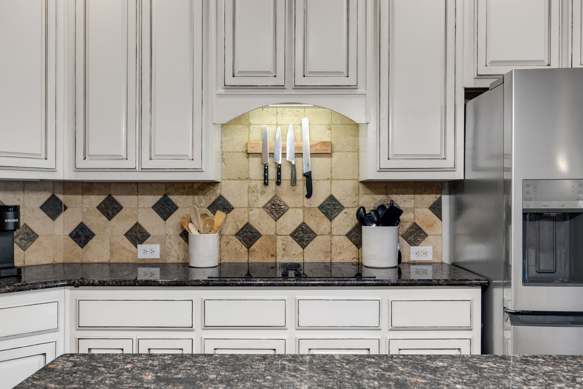 1229 Queen Peggy Lane Lewisville TX 75056