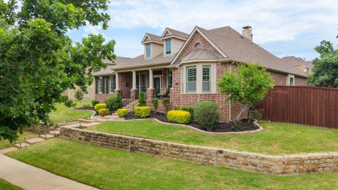1229 Queen Peggy Lane Lewisville TX 75056