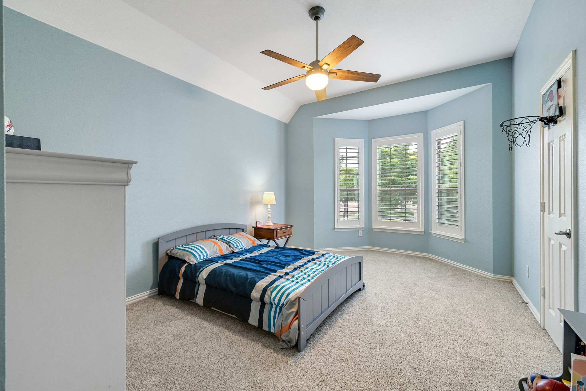 1229 Queen Peggy Lane Lewisville TX 75056
