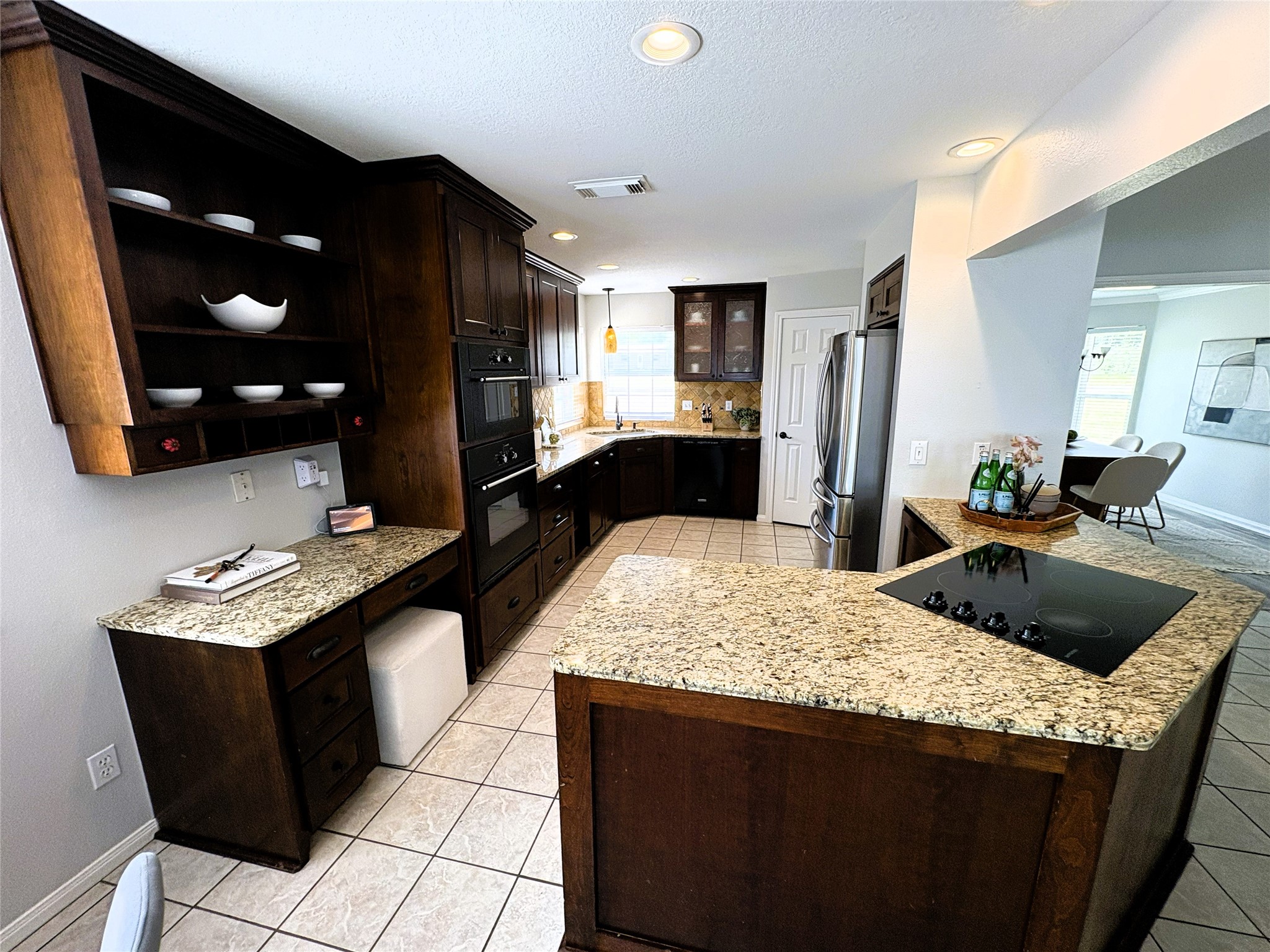 281 Lcr 824 Groesbeck TX 76642