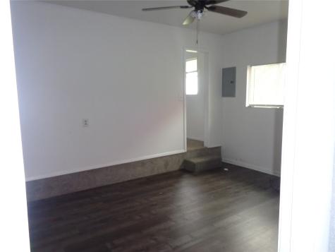 612 S Files Street Itasca TX 76055