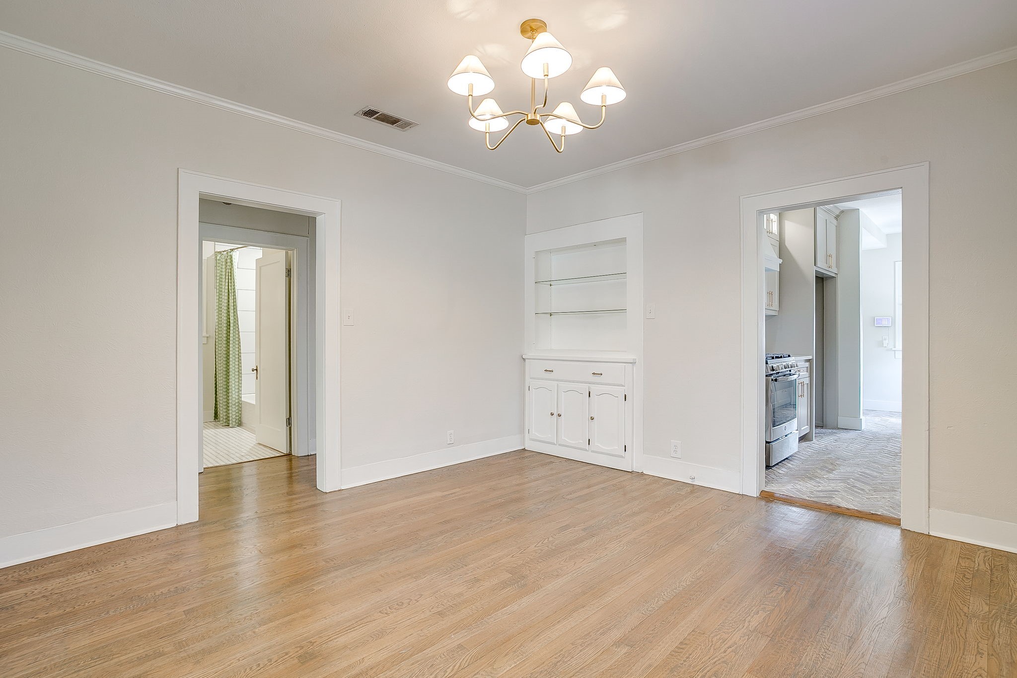 2209 W Rosedale Street S Fort Worth TX 76110